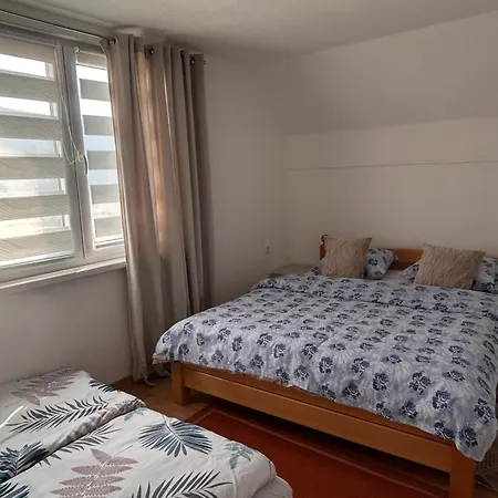 Vikendica Nuhanovic - * Vlašić